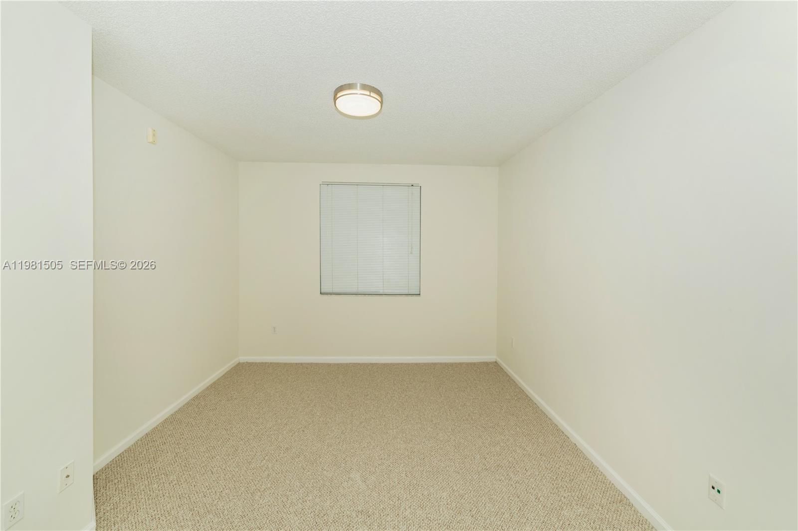 17145 North Bay Road, Unit 4203 Sunny Isles Beach, FL 33160 - Photo 15 of 50 a view of room
