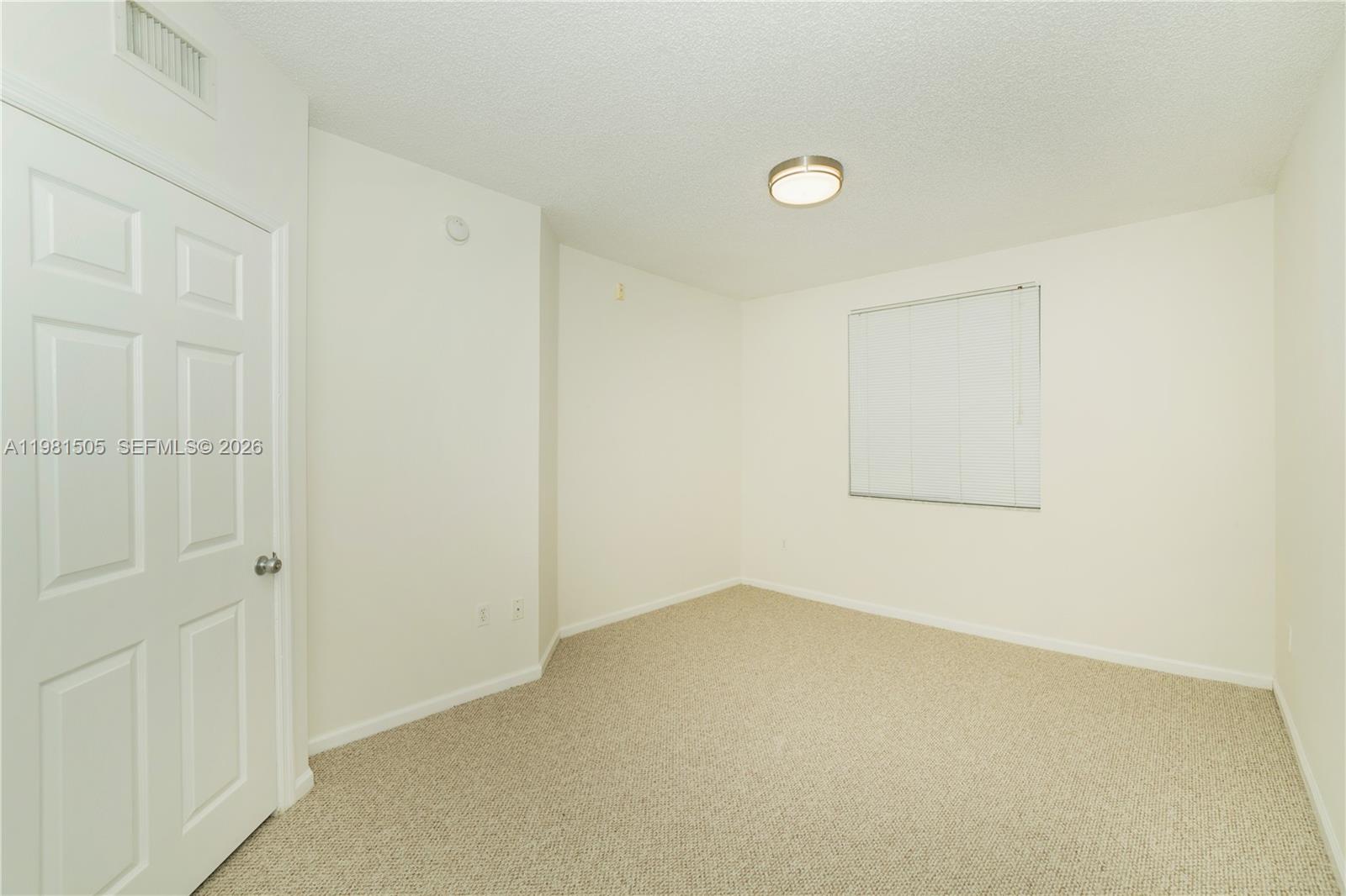 17145 North Bay Road, Unit 4203 Sunny Isles Beach, FL 33160 - Photo 16 of 50 a view of a room
