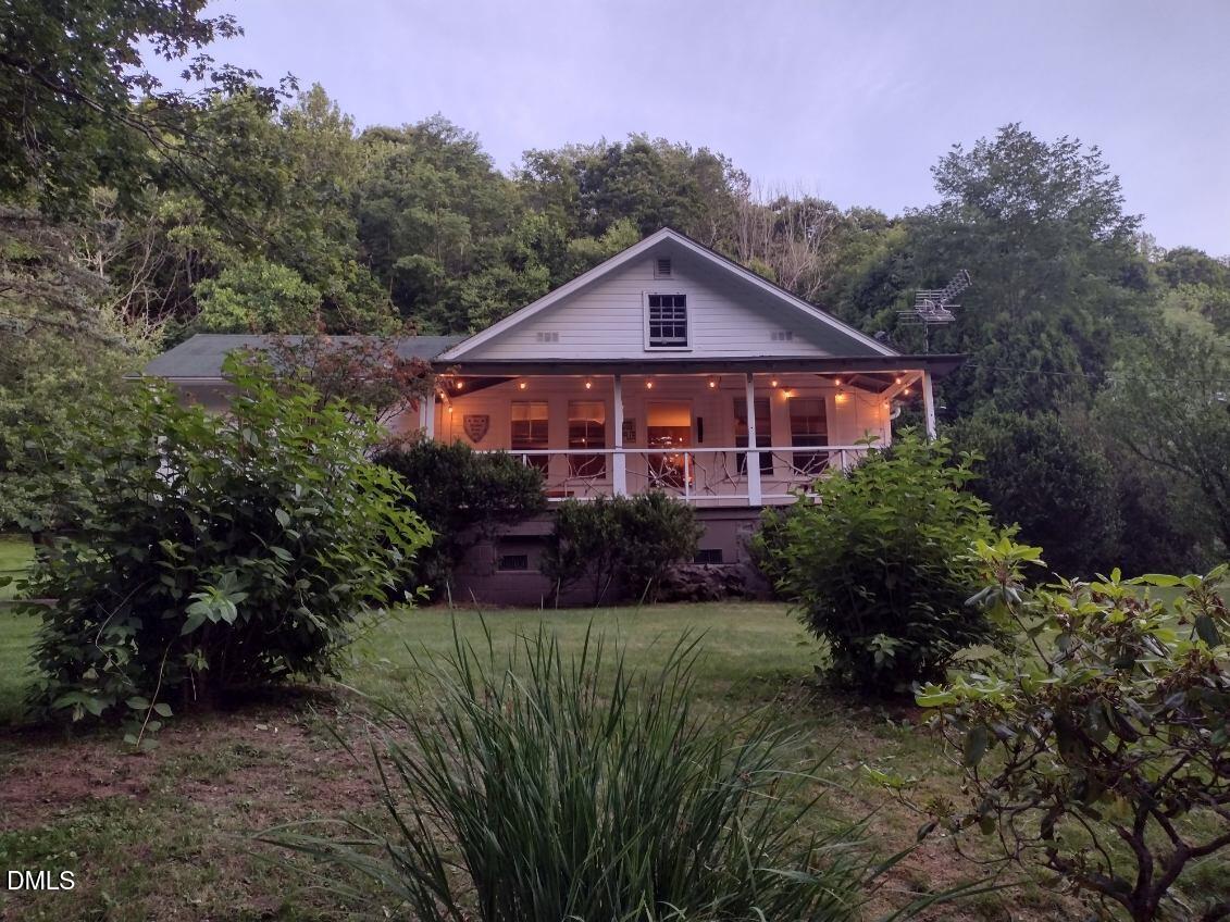 659 Chestnut Grove Road Spruce Pine, NC 28777 - Photo 1 of 38 image000000 (7)