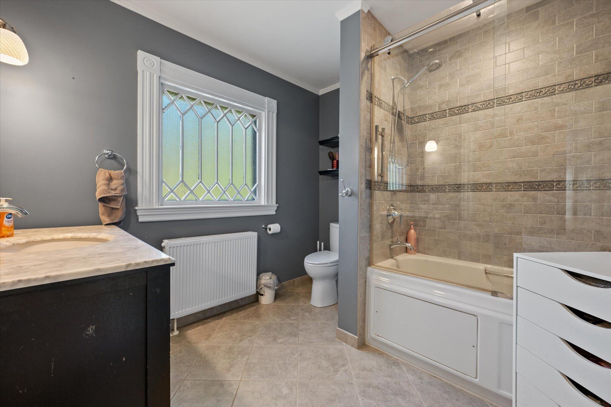 132 Main Road South Hampden, ME 04444 - Photo 48 of 71 37-Bathroom 2