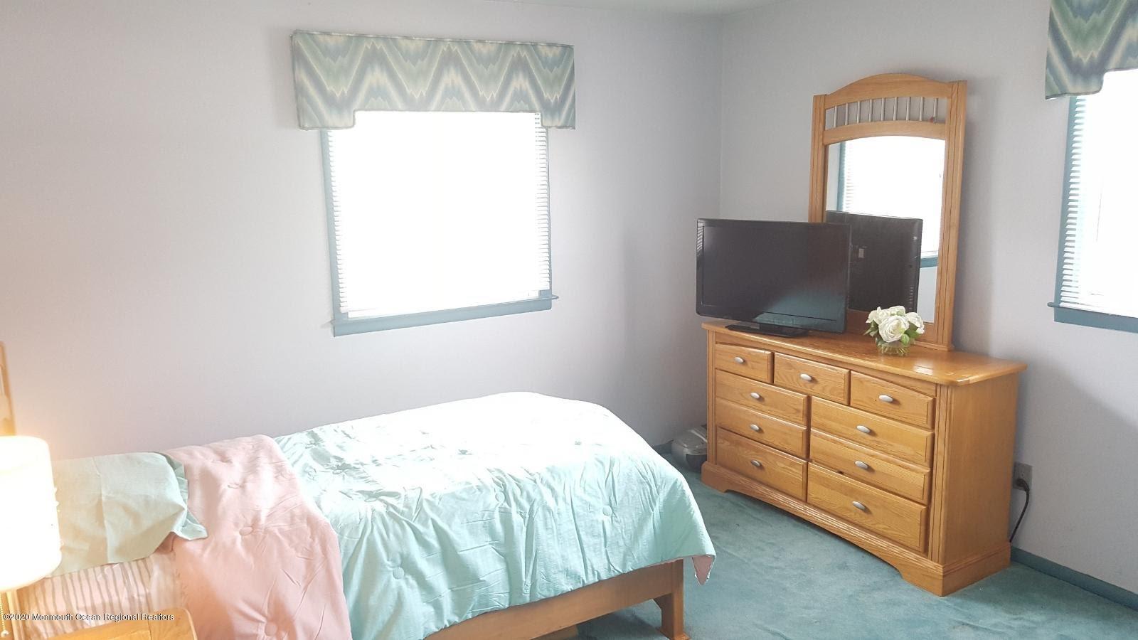 98 Salem Hill Road Howell, NJ 07731 - Photo 23 of 43 image (1)