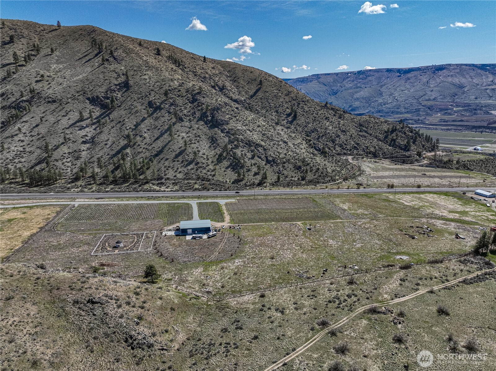 7 Tunnel Hill Road, Unit LOT 3 Chelan, WA 98816 - Photo 4 of 26
