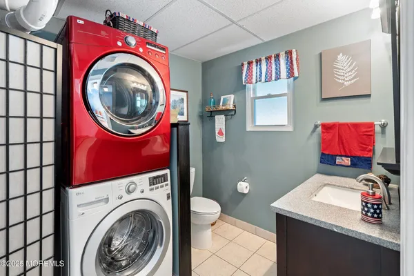 $660,000 | 10 Cove Court, Howell, NJ 07731