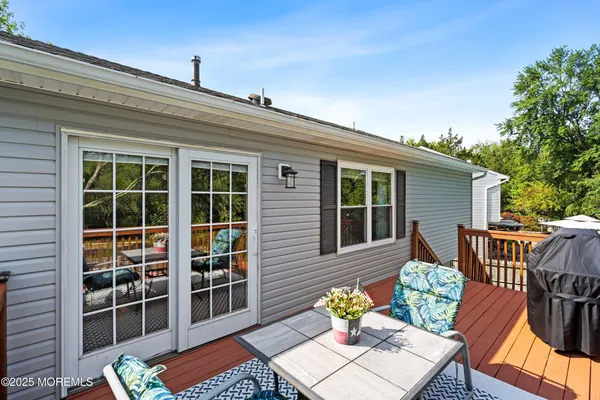 $660,000 | 10 Cove Court, Howell, NJ 07731