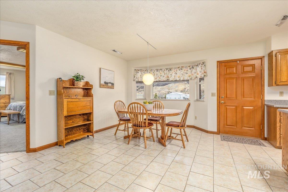 10514 Airpark Loop Road Melba, ID 83641 - Photo 10 of 50