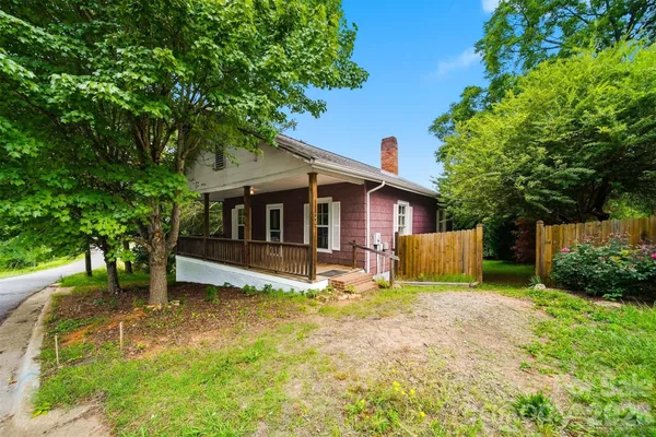 $179,900 | 25 Central Avenue, Granite Falls, NC 28630