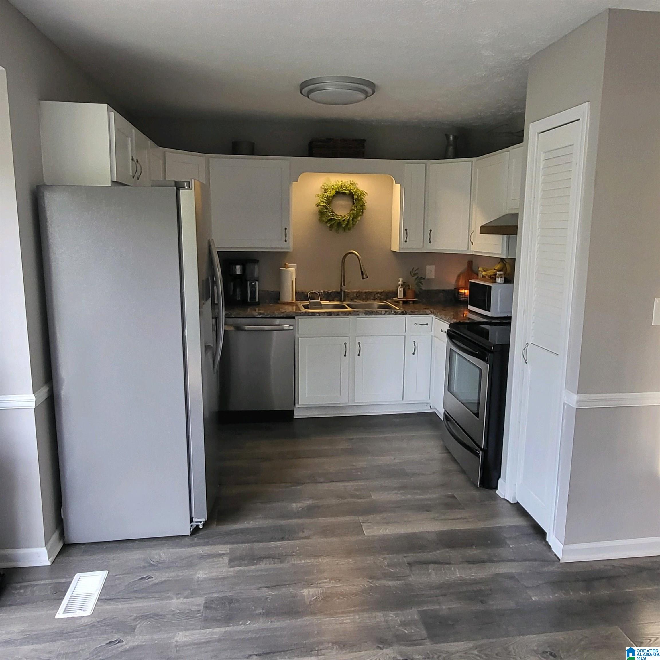 705 West 41st Street Anniston, AL 36206 - Photo 10 of 27