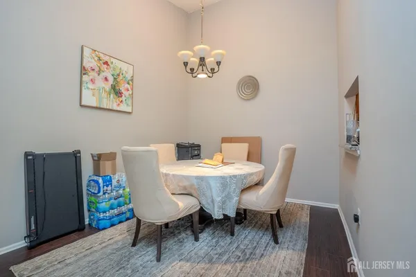 $359,000 | 88 Crabapple Lane, Franklin Park, NJ 08823