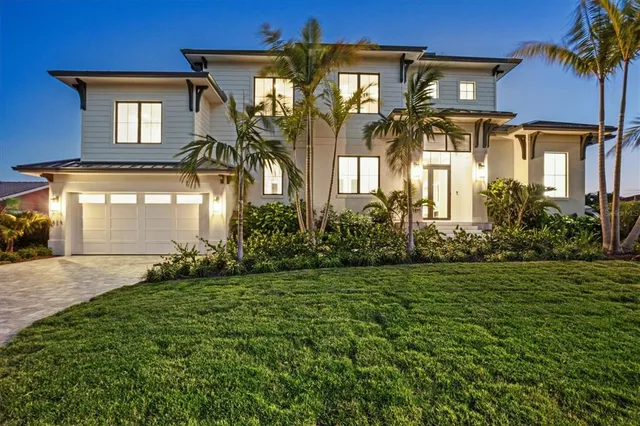 $5,650,000 | 524 Halyard Lane, Longboat Key, FL 34228