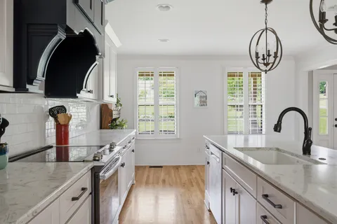 $1,250,000 | 1207 Arrowhead Drive, Brentwood, TN 37027