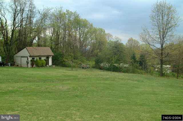 1299 Tower Road York, PA 17406 - Photo 8 of 9 Gallery Image 8