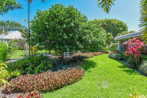 $639,000 | 437 French Royale Circle, Atlantis, FL 33462
