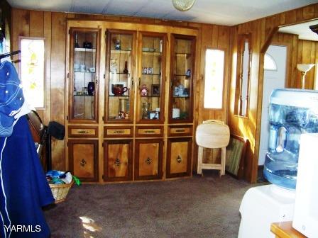2607 Beaudry Road Yakima, WA 98901 - Photo 11 of 28 a living room filled with furniture