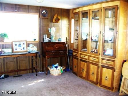 2607 Beaudry Road Yakima, WA 98901 - Photo 10 of 28 a view of an empty room and a window
