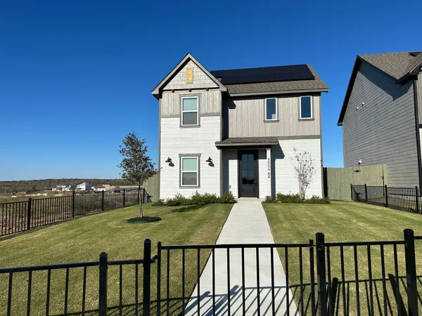 $2,925 | 9509 Demure Drive, Unit 4, Manor, TX 78653