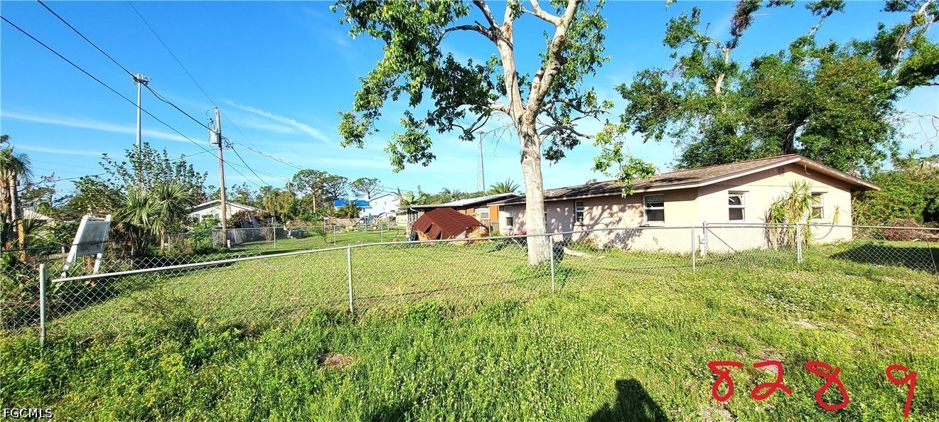 8289 Pelican Road Englewood, FL 34224 - Photo 2 of 3