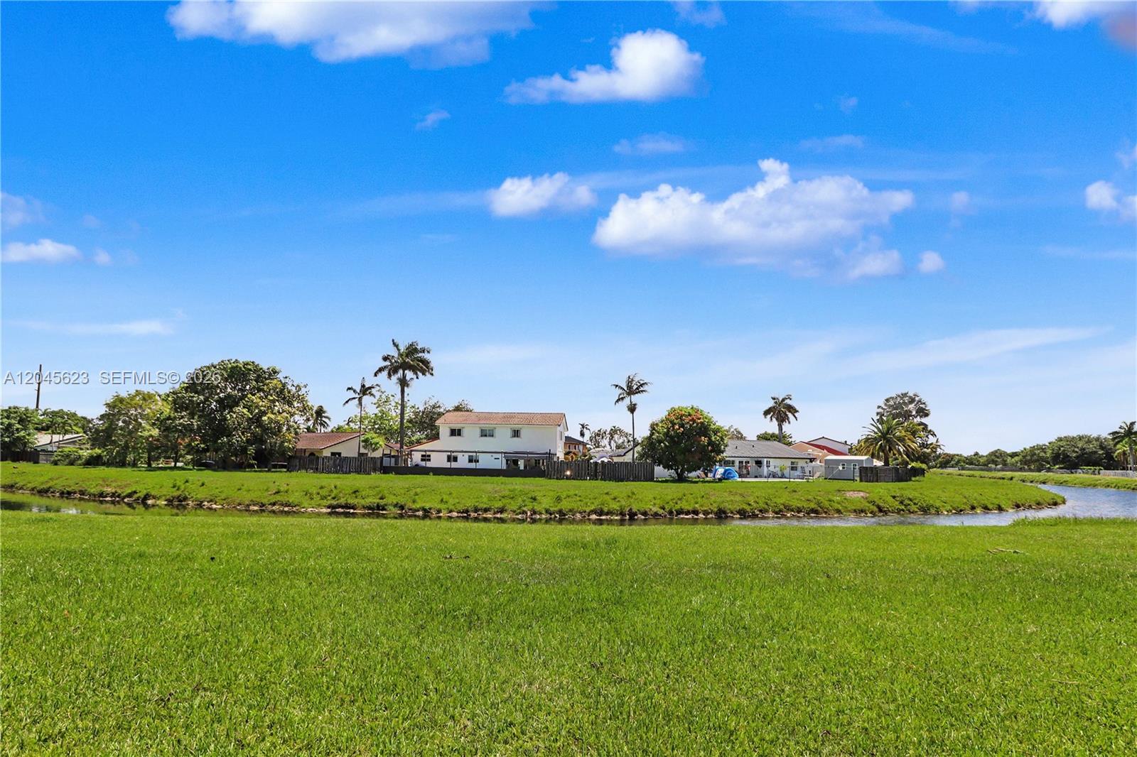14958 Southwest 143rd Place Miami, FL 33186 - Photo 35 of 50
