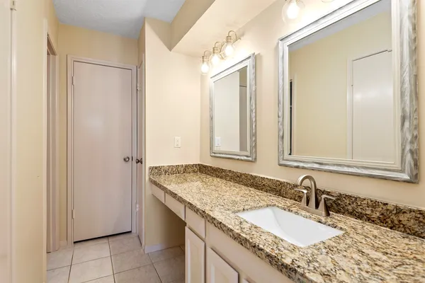$2,250 | 14215 Lost Meadow Lane, Houston, TX 77079