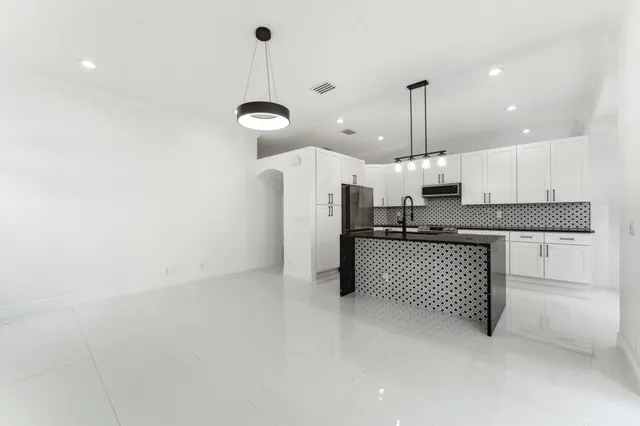 $5,000 | 6009 Royal Birkdale Drive, Lake Worth, FL 33463