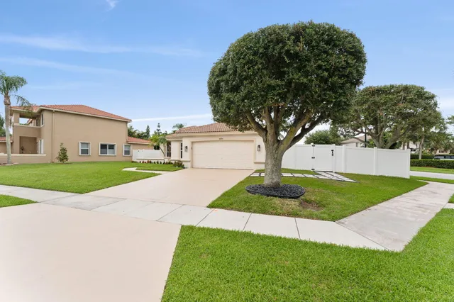 $5,000 | 6009 Royal Birkdale Drive, Lake Worth, FL 33463