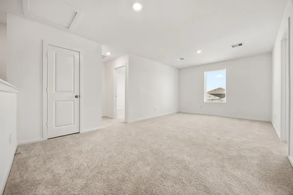 $2,100 | 17331 Glacier Forest Lane, Crosby, TX 77532
