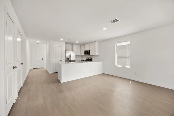 $2,100 | 17331 Glacier Forest Lane, Crosby, TX 77532