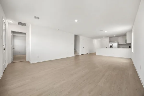 $2,100 | 17331 Glacier Forest Lane, Crosby, TX 77532