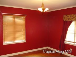 1121 Rantoul Street Springfield, IL 62704 - Photo 7 of 12
