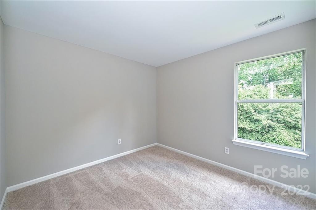 9905 Dunfries Road Matthews, NC 28105 - Photo 33 of 38