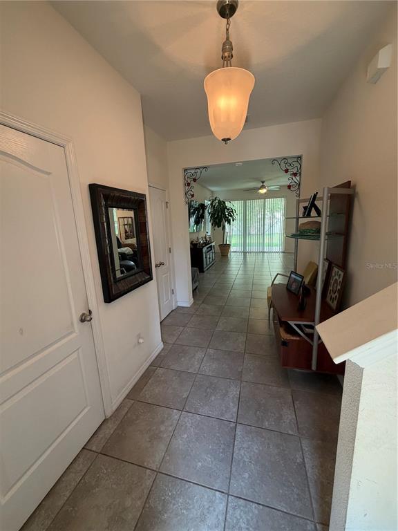 6305 Sunsail Place Apollo Beach, FL 33572 - Photo 4 of 28