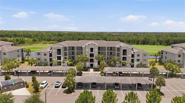 $315,000 | 17902 Gawthrop Drive, Unit 305, Bradenton, FL 34211