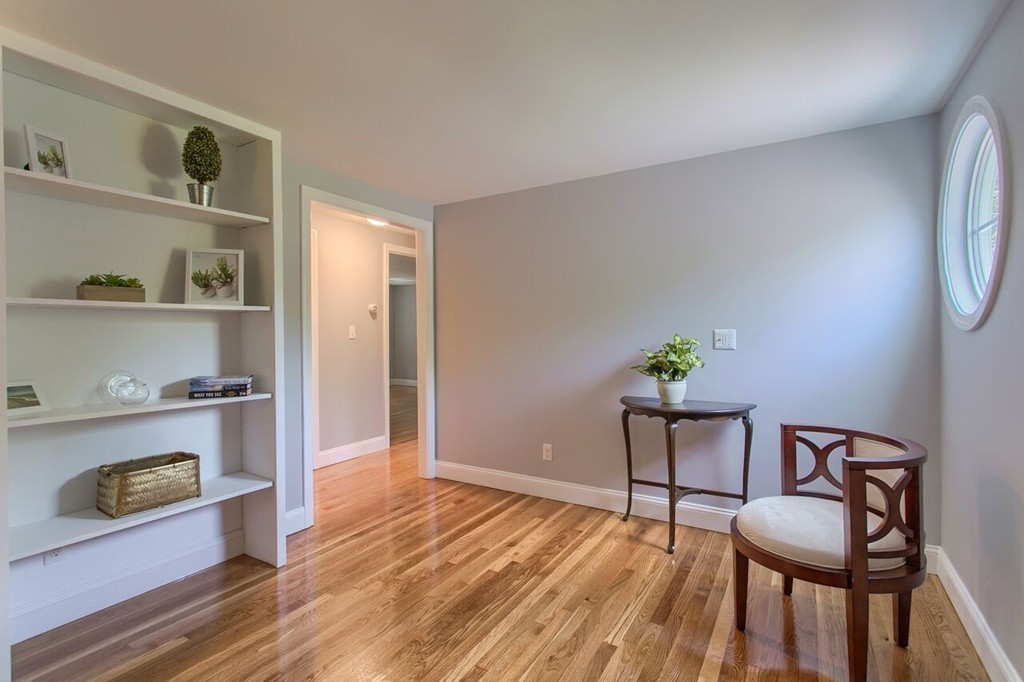 242 Hudson Road Stow, MA 01775 - Photo 15 of 30