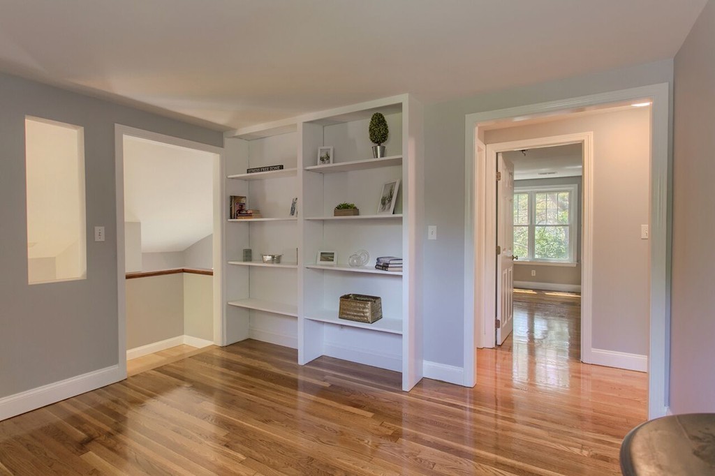 242 Hudson Road Stow, MA 01775 - Photo 16 of 30