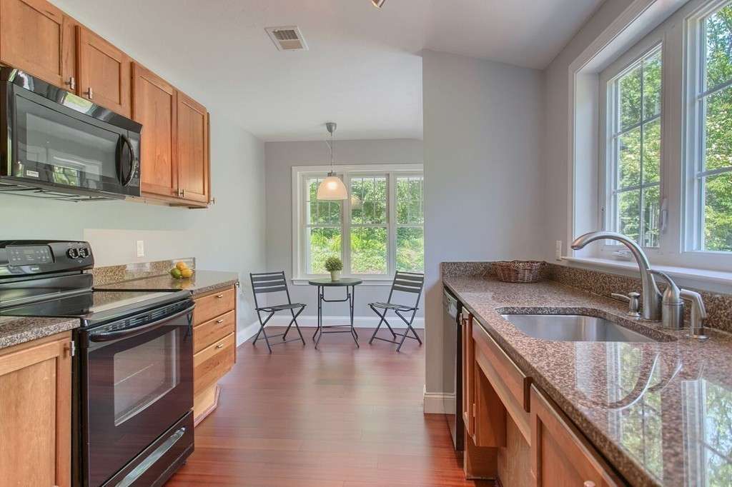 242 Hudson Road Stow, MA 01775 - Photo 23 of 30