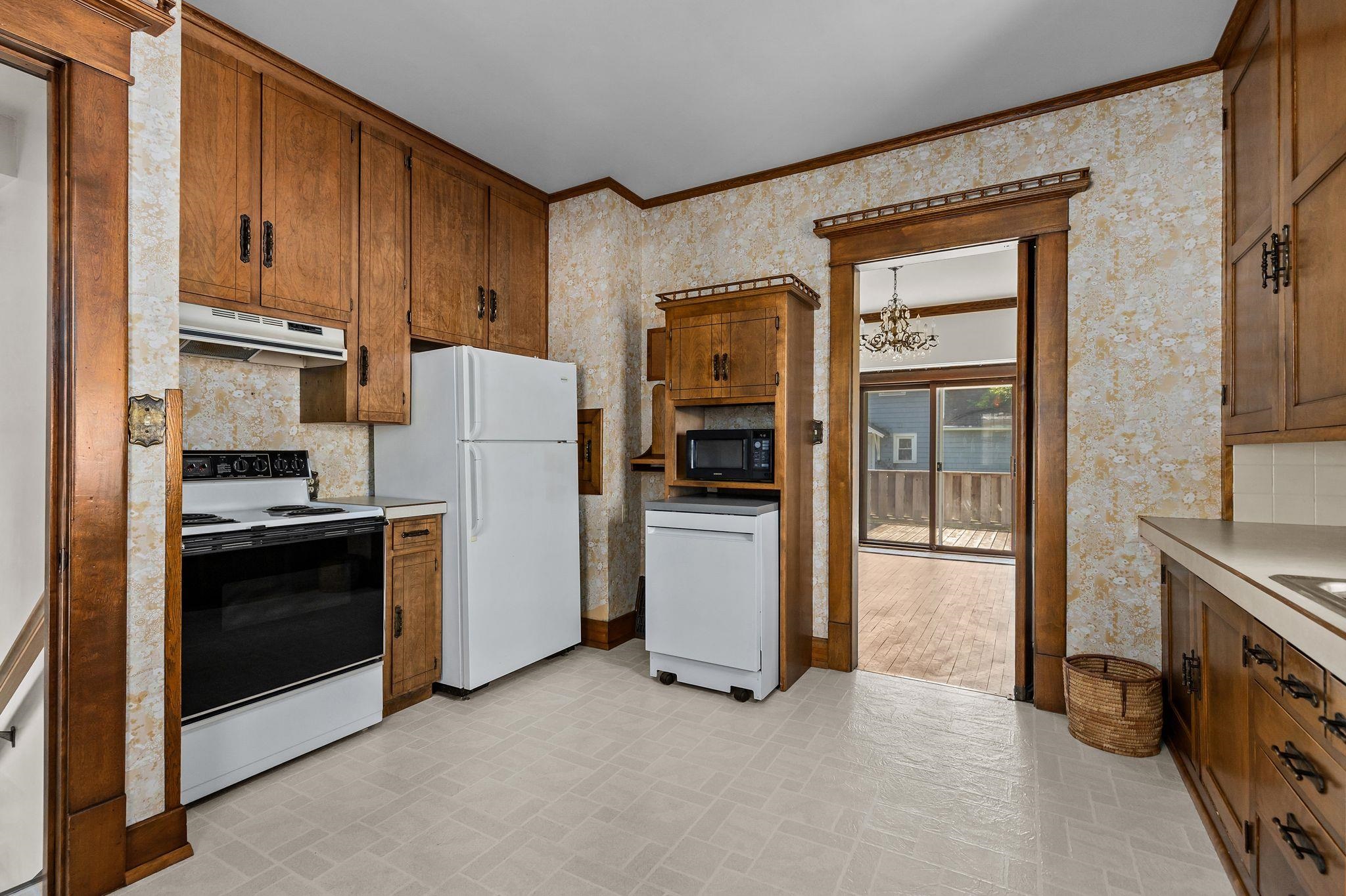 1113 North State Street Appleton, WI 54911 - Photo 22 of 47
