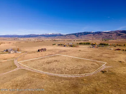 $325,000 | 1227 Pine View Lane, Driggs, ID 83422