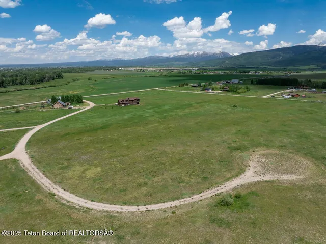 $290,000 | 1227 Pine View Lane, Driggs, ID 83422