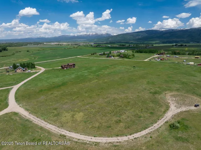 $290,000 | 1227 Pine View Lane, Driggs, ID 83422