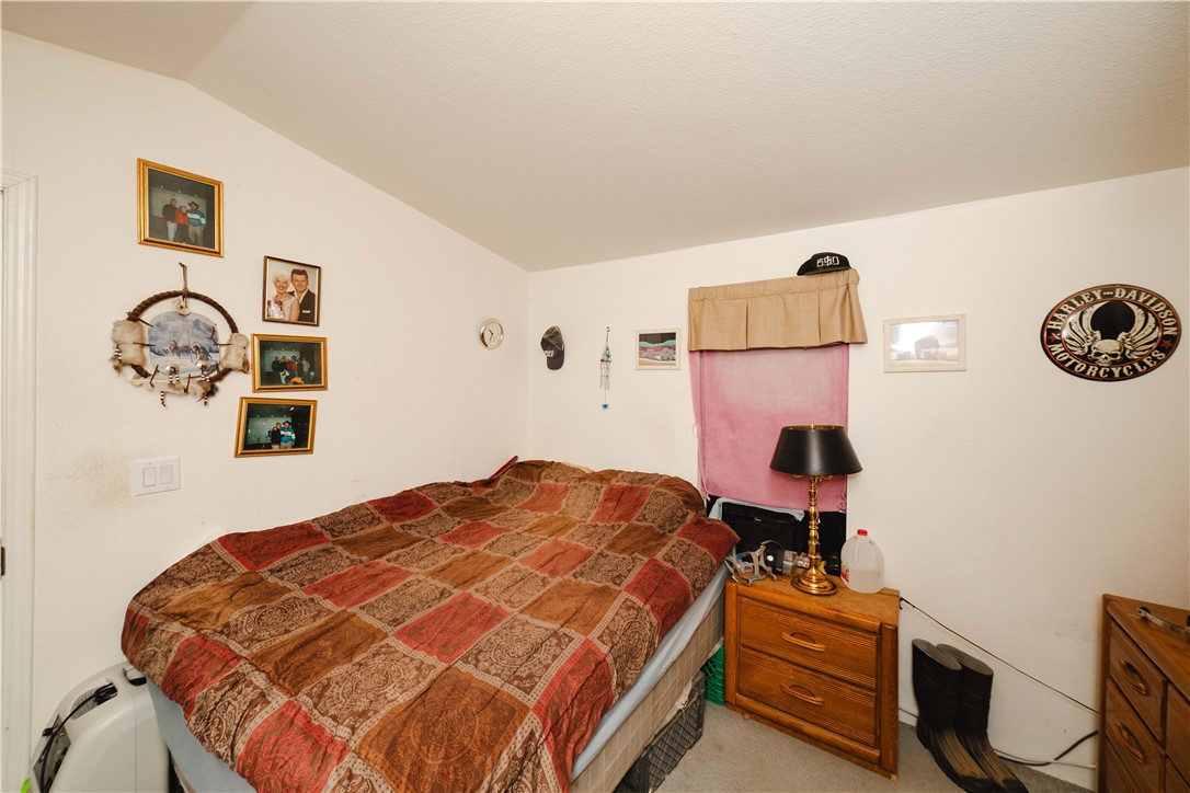 3854 Davis Road Golden Valley, AZ 86413 - Photo 15 of 45 Bedroom