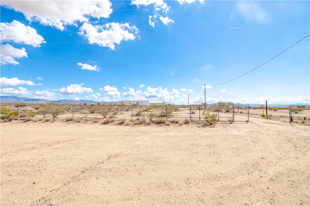 3854 Davis Road Golden Valley, AZ 86413 - Photo 45 of 45 Yard
