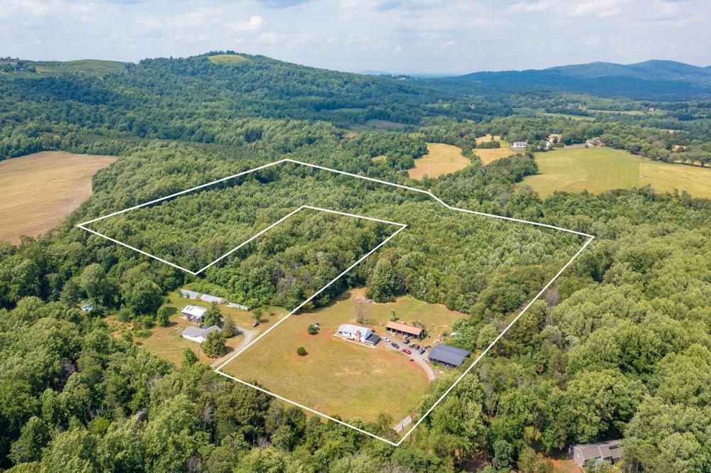 1110 Bishop Hill Road Charlottesville, VA 22902 - Photo 1 of 12 Gallery Image 1