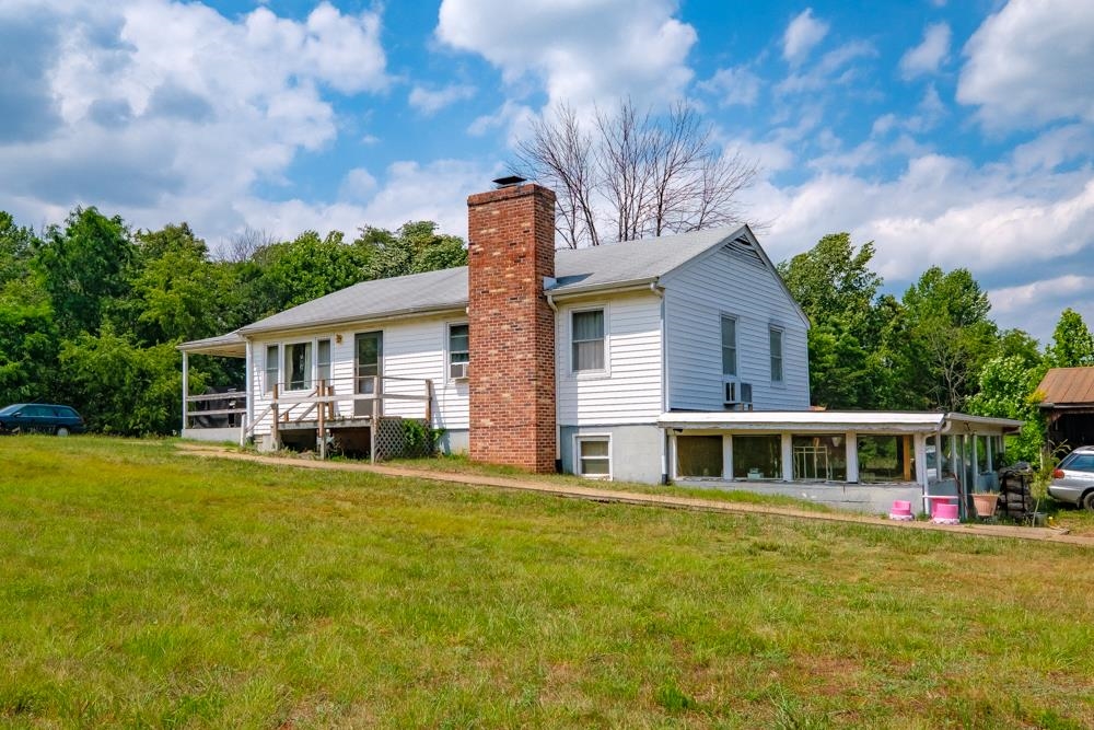 1110 Bishop Hill Road Charlottesville, VA 22902 - Photo 6 of 12 Gallery Image 6