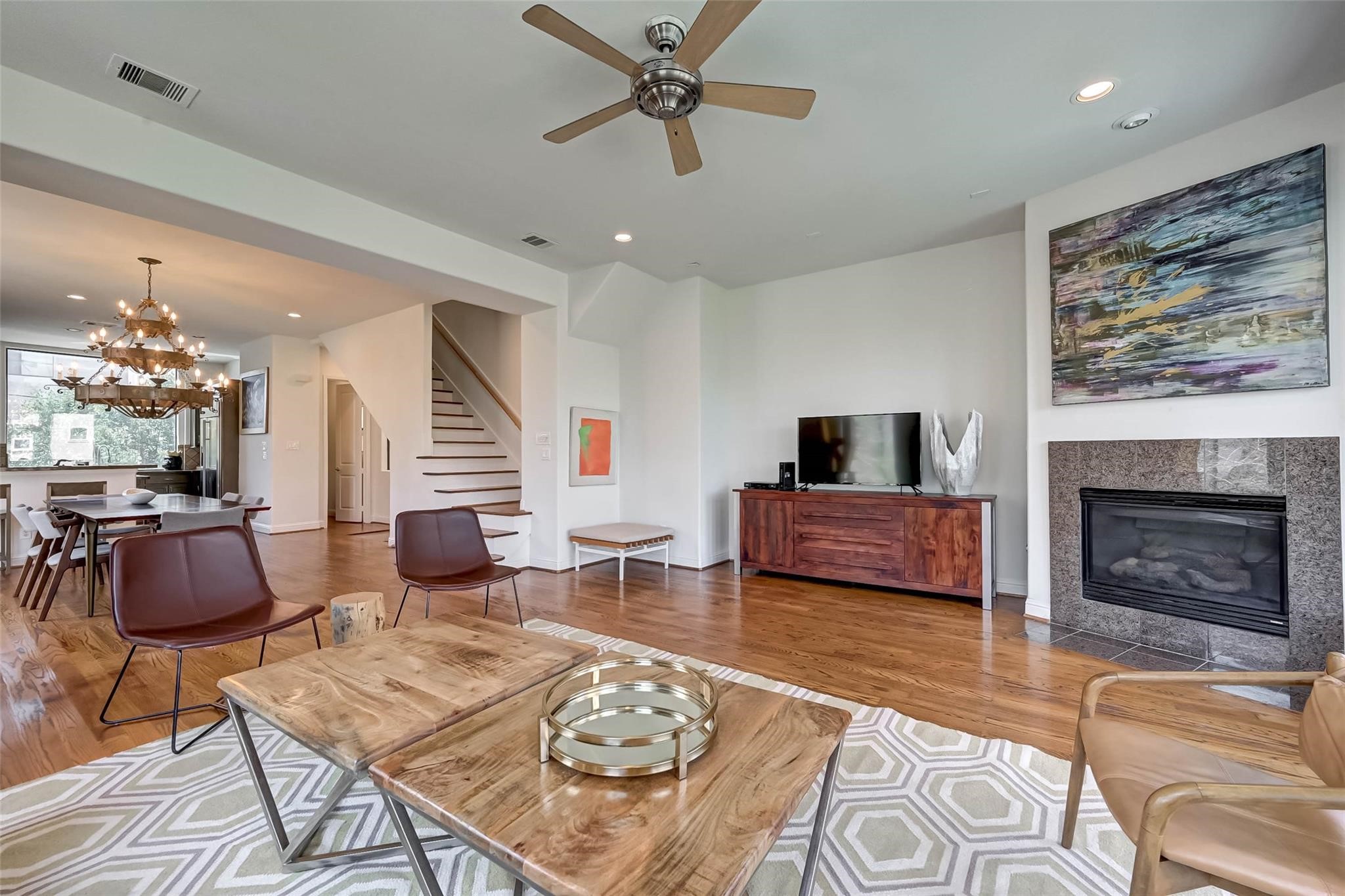 5202 Rose Street, Unit A Houston, TX 77007 - Photo 8 of 43