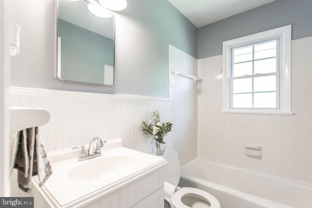 219 Ridge Road Winchester, VA 22602 - Photo 20 of 36 Gallery Image 20