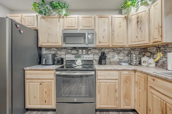 $485,000 | 221 Campground Road, Wilmot, NH 03287