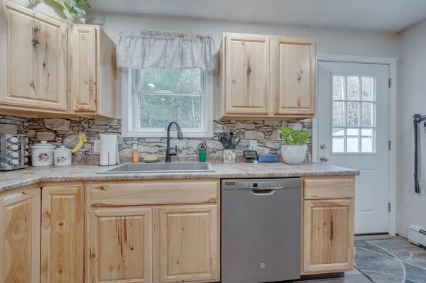 $485,000 | 221 Campground Road, Wilmot, NH 03287