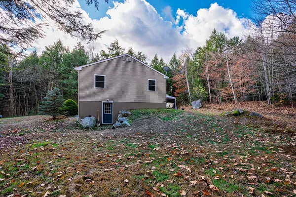 $485,000 | 221 Campground Road, Wilmot, NH 03287