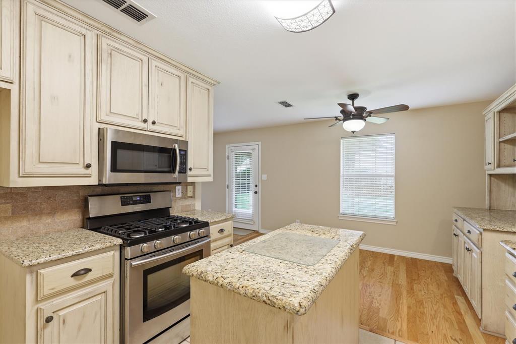 605 Maple Drive Pilot Point, TX 76258 - Photo 21 of 38