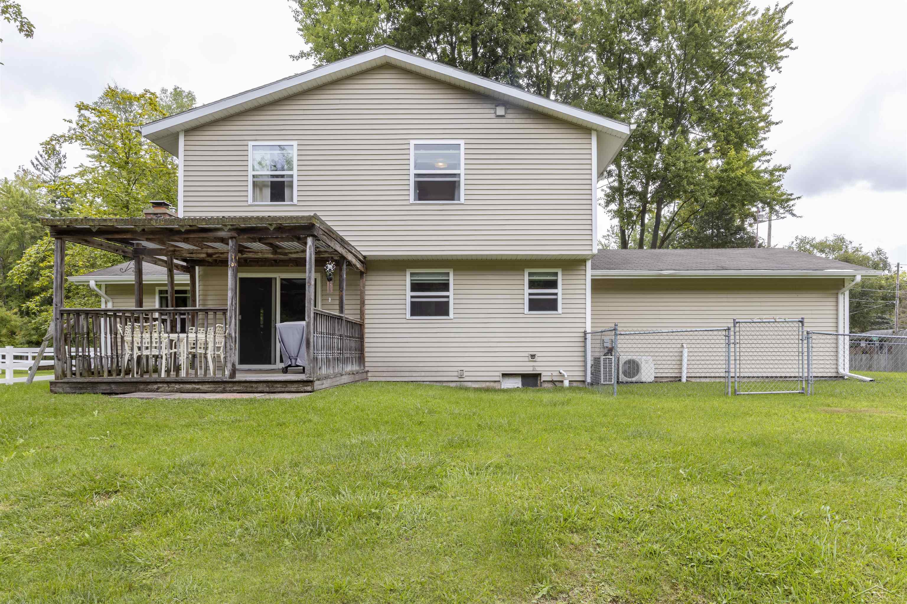 1177 Birch Road Saginaw, MI 48609 - Photo 27 of 38 50121285-26.JPG
