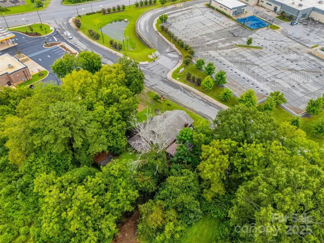 $1,500,000 | 116 Kenworthy Avenue, Lowell, NC 28098